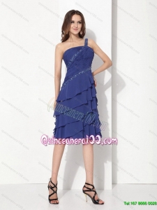 New Style Beading One Shoulder Knee Length Dama Dresses with Ruffled Layers