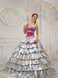 Red and Silver A-line Taffeta Sweet Sixteen Dresses Beaded