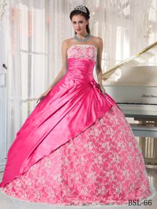 Pink Lace Ball Gown Strapless Floor-length Quinceanera Dress