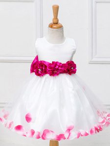 Edgy White Zipper Flower Girl Dresses for Less Appliques and Hand Made Flower Sleeveless Knee Length