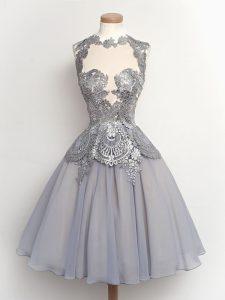 Inexpensive Grey Chiffon Lace Up High-neck Sleeveless Knee Length Dama Dress for Quinceanera Lace