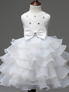 White Sleeveless Knee Length Lace and Ruffled Layers and Bowknot Zipper Kids Formal Wear