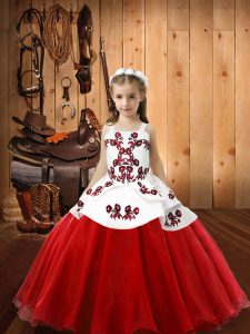 Latest White And Red Kids Pageant Dress Sweet 16 and Quinceanera with Embroidery Straps Sleeveless Lace Up