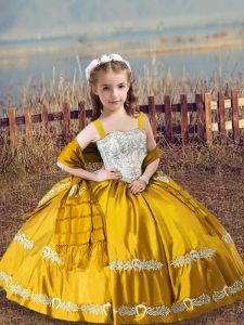 Sleeveless Floor Length Beading and Embroidery Lace Up Child Pageant Dress with Gold