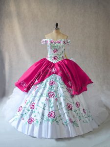 Pink And White Lace Up Off The Shoulder Embroidery and Ruffles 15th Birthday Dress Organza Sleeveless