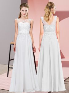 Edgy Scoop Sleeveless Quinceanera Court of Honor Dress Floor Length Beading and Appliques White Chiffon
