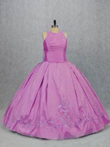 Floor Length Lace Up Quinceanera Gown Lilac for Sweet 16 and Quinceanera with Embroidery