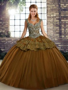 Wonderful Sleeveless Floor Length Beading and Appliques Lace Up Party Dress Wholesale with Brown
