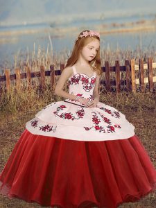 Popular Floor Length Red Little Girls Pageant Gowns Organza Sleeveless Embroidery