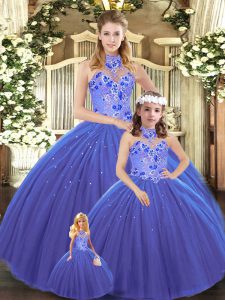 Tulle Halter Top Sleeveless Lace Up Embroidery Vestidos de Quinceanera in Blue
