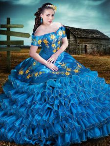 Customized Off The Shoulder Sleeveless Lace Up Quince Ball Gowns Blue Organza