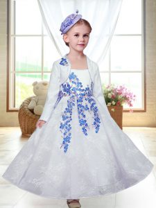 Captivating White Sleeveless Lace Zipper Flower Girl Dresses for Wedding Party
