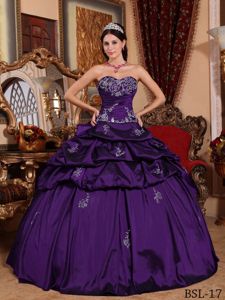 Purple Sweetheart Appliques Pick-ups Decorate Quinces Dresses