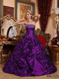 Eggplant Purple Princess Strapless Pick-up Taffeta Dress for Quince