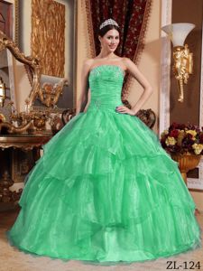 Apple Green Ruched Organza Sweet 16 Dresses with Beading