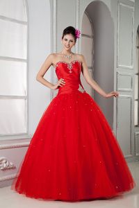 Red Tulle Quinceanera Dresses with Beading and Appliques