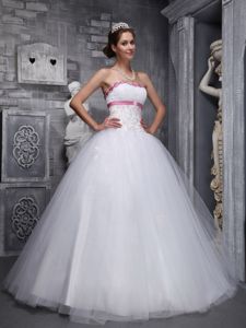 White Strapless Tulle Dresses for Quinceanera with Appliques