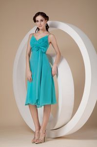 Turquoise Knee-length Dama Dress with a Bow and Spaghetti Straps