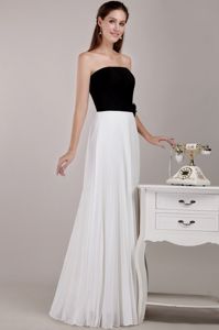 Black and White Empire Strapless Floor-length Dama Dress with Pleats