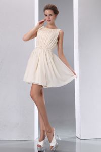 Champagne A-line Sccop Mini-length Cocktail Dresses For Dama Ruched