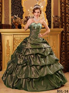 Luxurious Pick-ups Appliques Quinceanera Dresses Floor-length