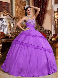 Unique Light Purple Strapless Appliques Ball Gown Dresses for 15