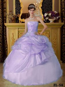 the Brand New Style Strapless Lilac Quince Dresses with Appliques