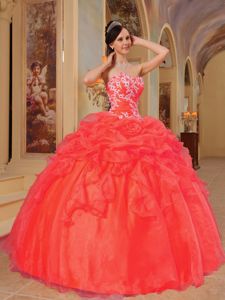 Taffeta and Organza Sweetheart Quinceanera Gowns with Appliques