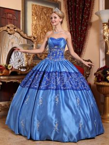 Affordable Beaded Sweetheart Quinceanera Gown with Embroidery