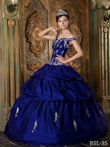 Off The Shoulder Appliqued Pick-ups Royal Blue Sweet 16 Dress