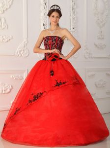 Red and Black Hand Made Flowers Appliques Dress for Sweet 15