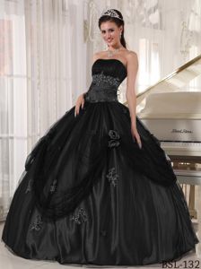 Strapless Black Sweet 15 Dresses with Appliques and Flowers