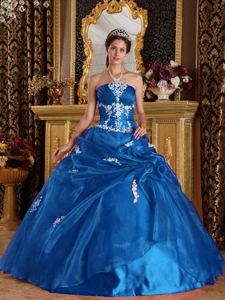 Classic Teal Blue Satin Ball Gown Dresses For a Quince with Appliques