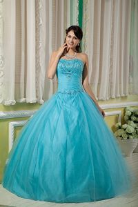Quinceanera Gown Dresses with Complicated Glitz on Top