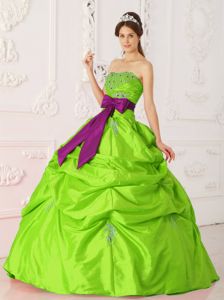 Beaded Spring Green Quince Dress with Pick Ups and Purple Bowknot