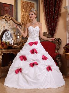White A-line Beaded Taffeta Quinceanera Dress with Red Bowknots
