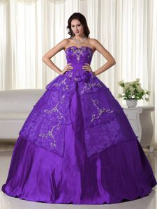 Attractive Embroidery Ball Gown Purple Quinceanera Dresses