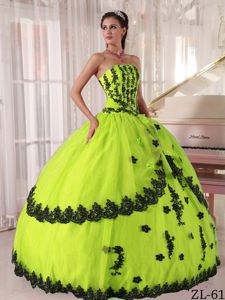 Yellow Green Quinceanera Party Dress with Black Appliques