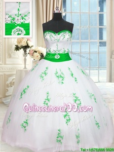 Perfect White Tulle Lace Up Sweetheart Sleeveless Floor Length Quinceanera Gown Appliques and Belt