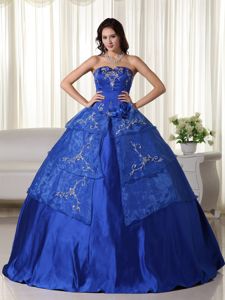 Royal Blue Embroidery Quince Dresses with Flower On Waist