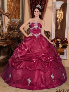 Wine Red Appliqued Sweet 15/16 Birthday Dress with Pick-ups