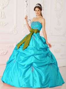Elegant Aqua Blue Pick-ups Dresses for 15 Beading with Bowknot
