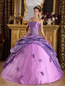 Beading and Flowers Accent Dresses Quinceanera of Lavender Taffeta