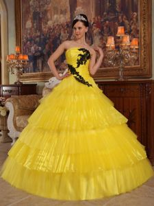 Appliqued and Ruffled Dresses for Quinceanera in Bright Yellow