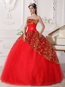 Red Quinceanera Dress with Beading in Tulle and Shinning Fabric