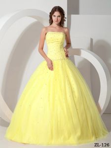 Beautiful Light Yellow Beading Decorate Sweet 16 Dress Strapless