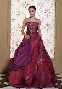 Burgundy A-line Taffeta and Organza Quinceanera Gowns Dresses