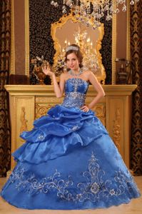 Blue Organza Strapless Sweet 16 Dresses with Embroidery Pick ups