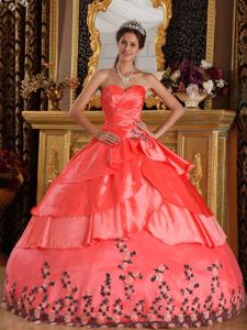 Watermelon Sweetheart Quinceanera Gown Dresses with Appliques