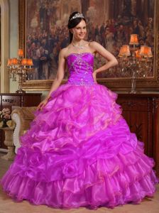 Sweetheart Beaded 2013 Hot Pink Quinceanera Dress with Ruffles